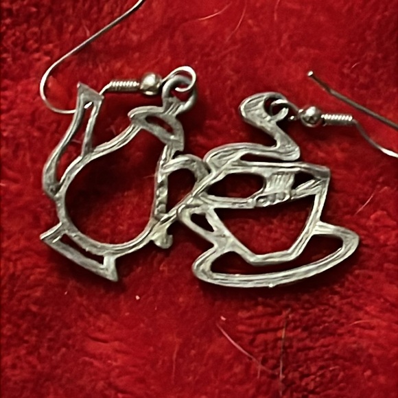 "JJ" Jonette Jewelry Silver Pewter Coffee Pot Cup French Wire Earrings - Picture 2 of 2